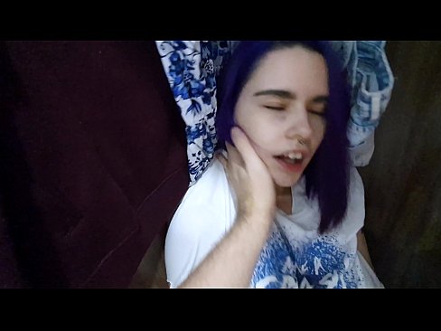 ❤️ Habe meine Schwester im Schrank gefunden und ihr beim Abspritzen geholfen ️ Sex video bei de.sexindrag.ru